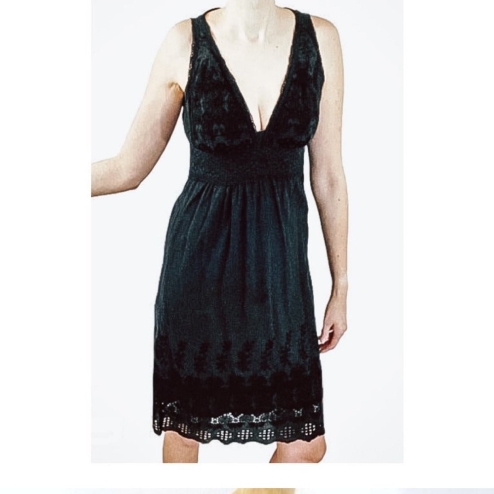 Anthropologie Stella Forest Black Embroidered Side Buttons Midi Dress 38 S